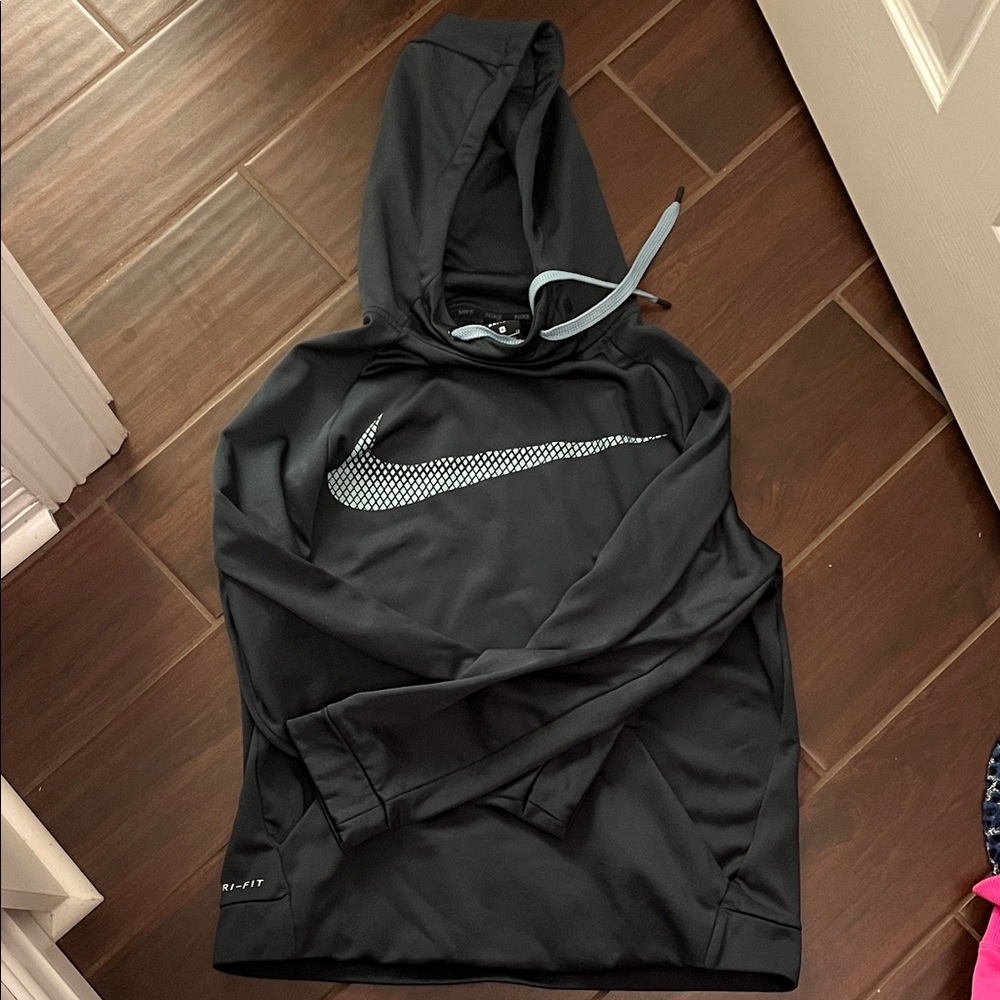 Nike Black Pullover with Swoosh